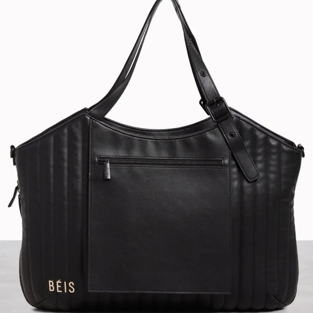 Beis expandable overnight bag